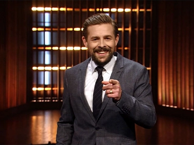 Klaas Heufer-Umlauf über Averla Xino