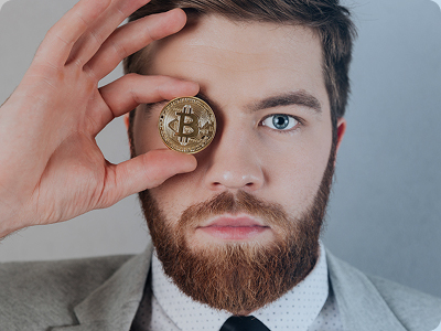 Julian Wolf – Chief Analyst bei Averla Xino